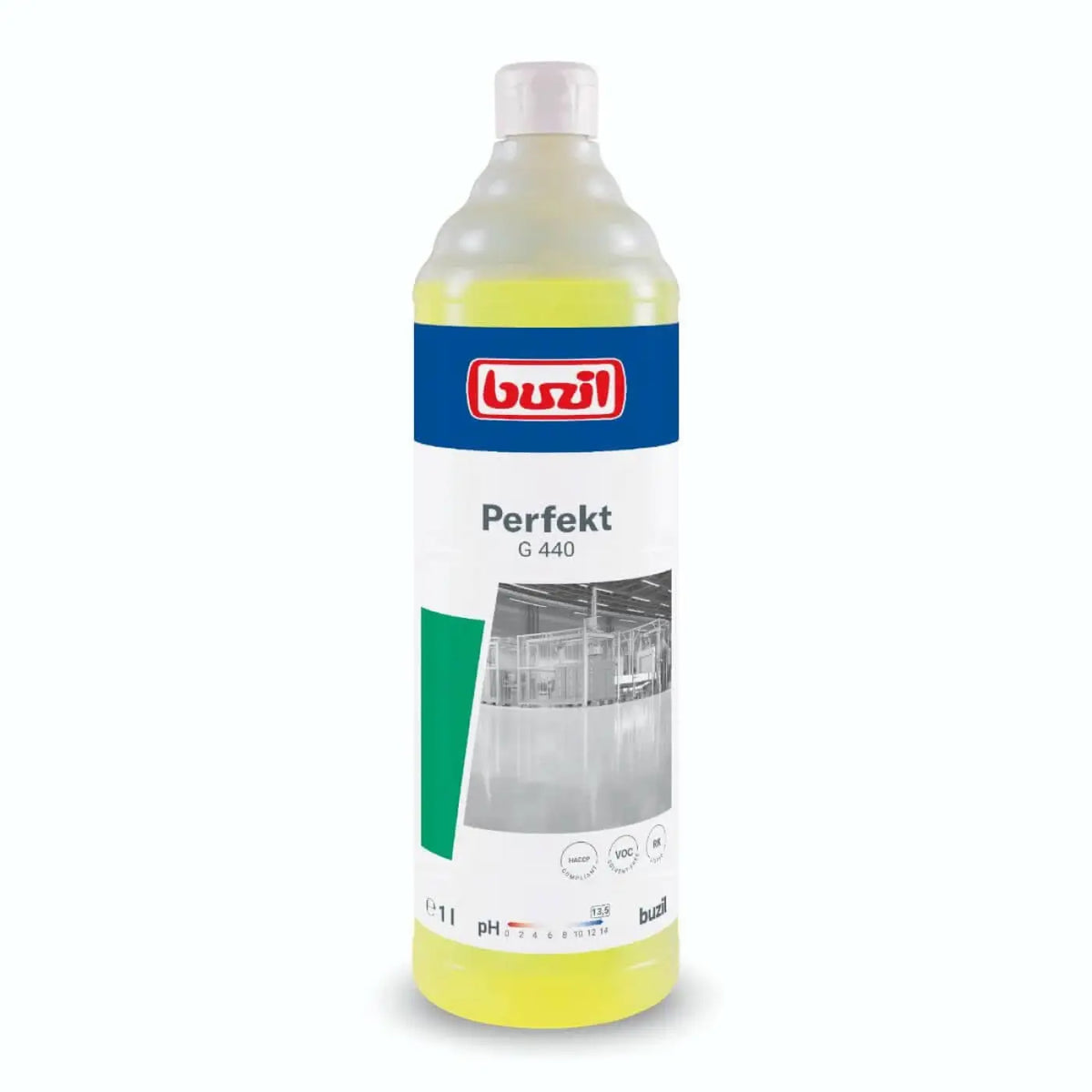 Eine durchsichtige kunststoffflasche gefüllt mit leuchtend gelber flüssigkeit labeled buzil perfekt g 440 alkalischer intensivreiniger 1l