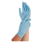 Hände mit Hygonorm "Allfood Safe" Nitril-Handschuhe Blau 250 Stück von Franz Mensch, hygienisch und schützend.