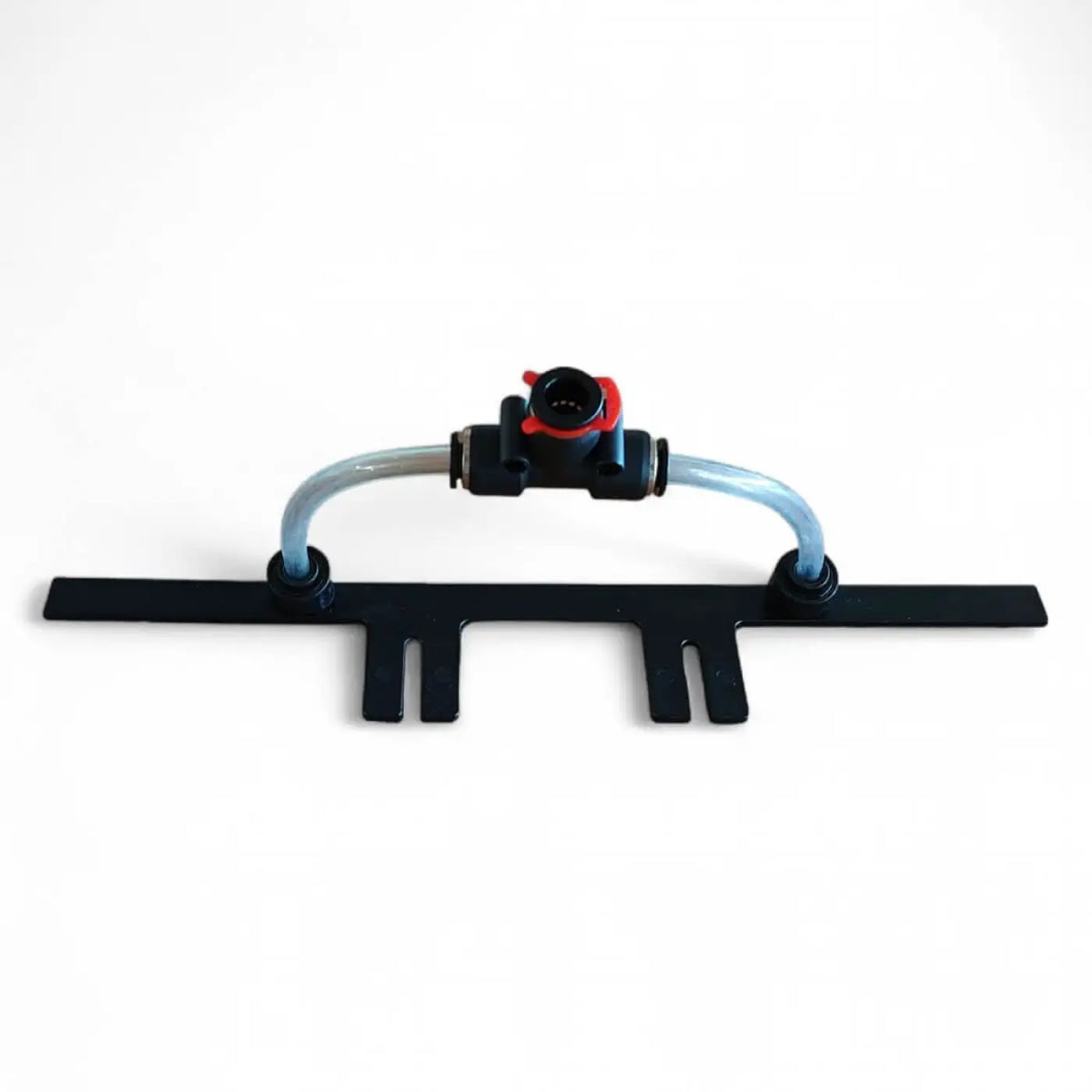 Black plastic drip irrigation emitter with transparent tubing and red valve for Gardiner Spül-Leiste rinsebar system
