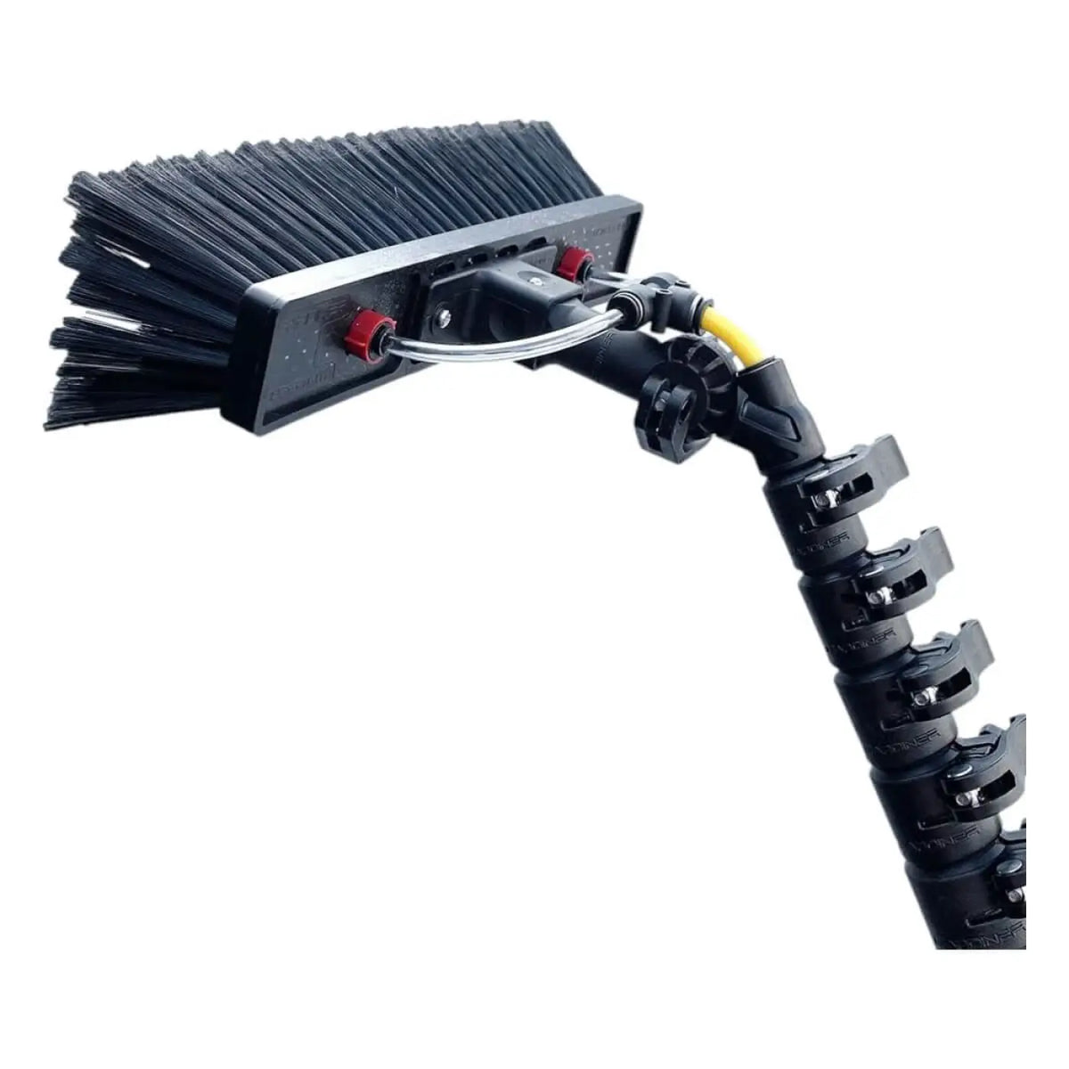 Schwarze borstenbürste mit flexiblem segmentiertem griff und roten verstellknöpfen für gardiner super max 27 8,10 meter carbon teleskopstange
