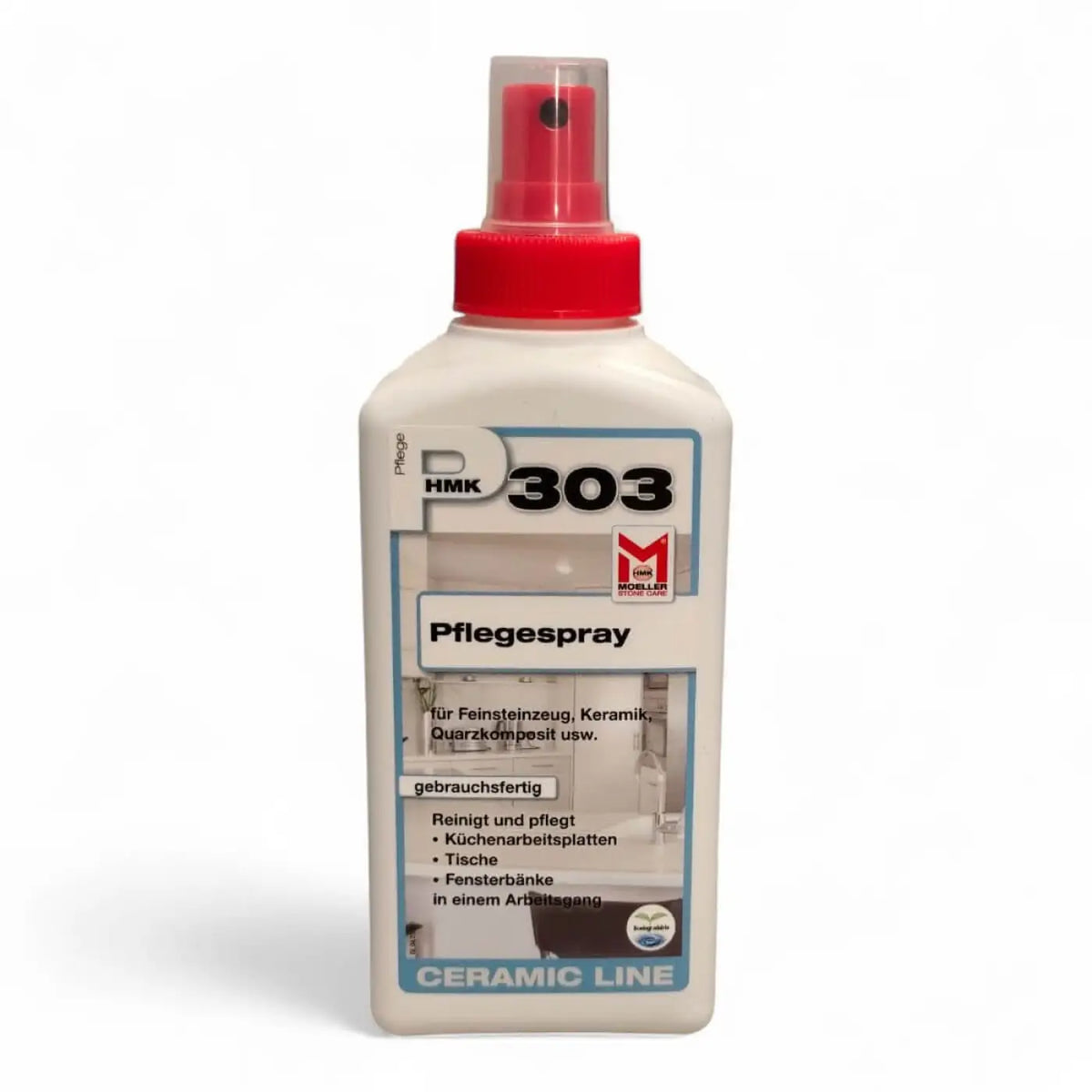 Weiße plastiksprühflasche mit rotem deckel und düse hmk 303 pflegespray für keramikoberflächen 250ml