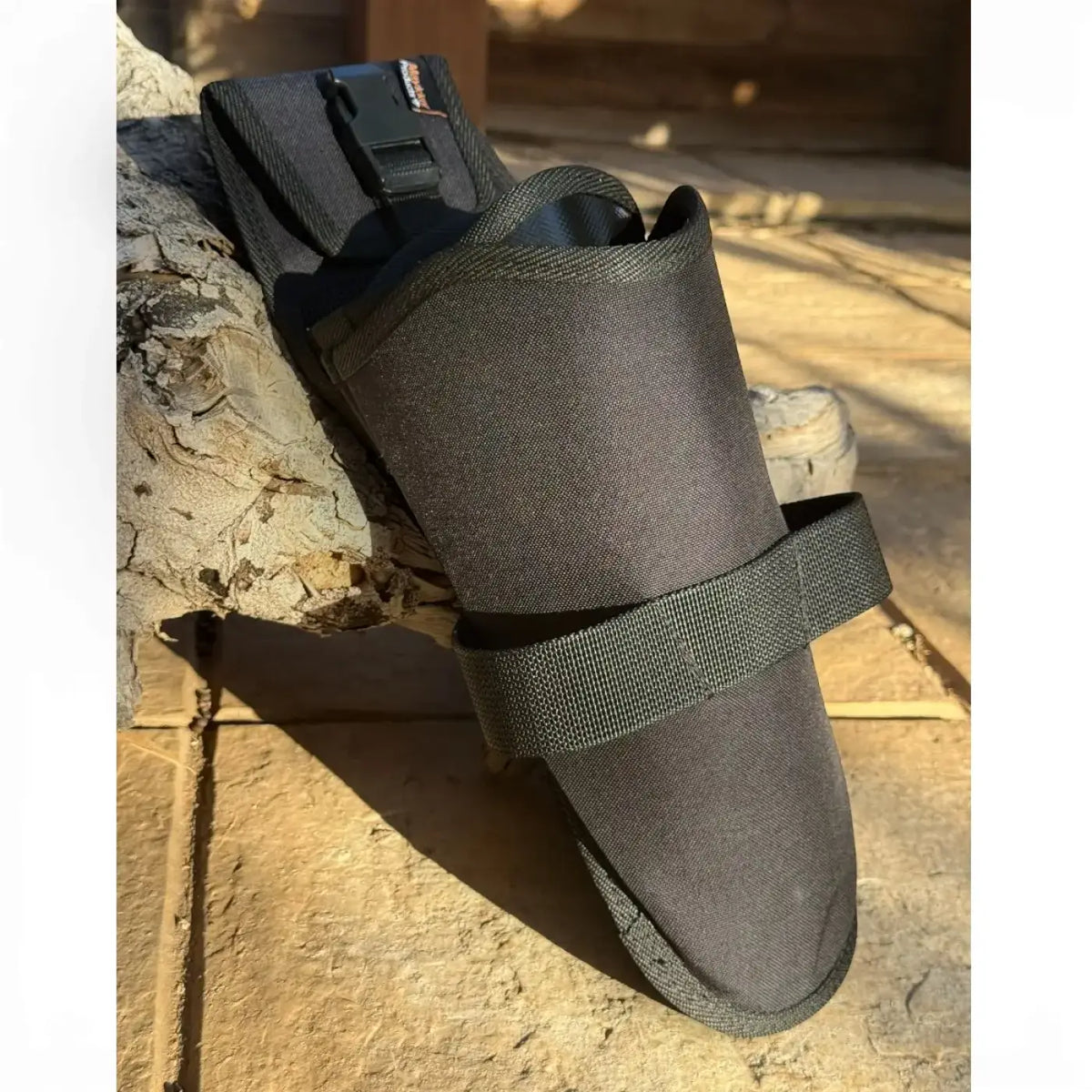 Schwarzes taktisches schuhholster maykker grackle köcher mit verstellbarem riemen und schnalle