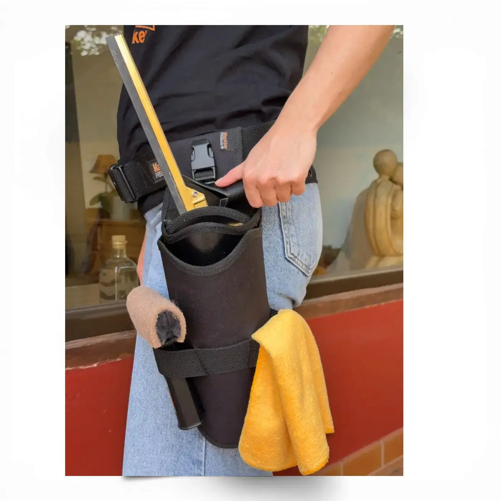 Maykker grackle köcher schwarze utility gürteltasche mit mehreren fächern für werkzeuge und ein gelbes tuch