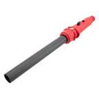 Rot und schwarz lackierte schweißbrennerspitze mit texturiertem griff am maykker mini adapter