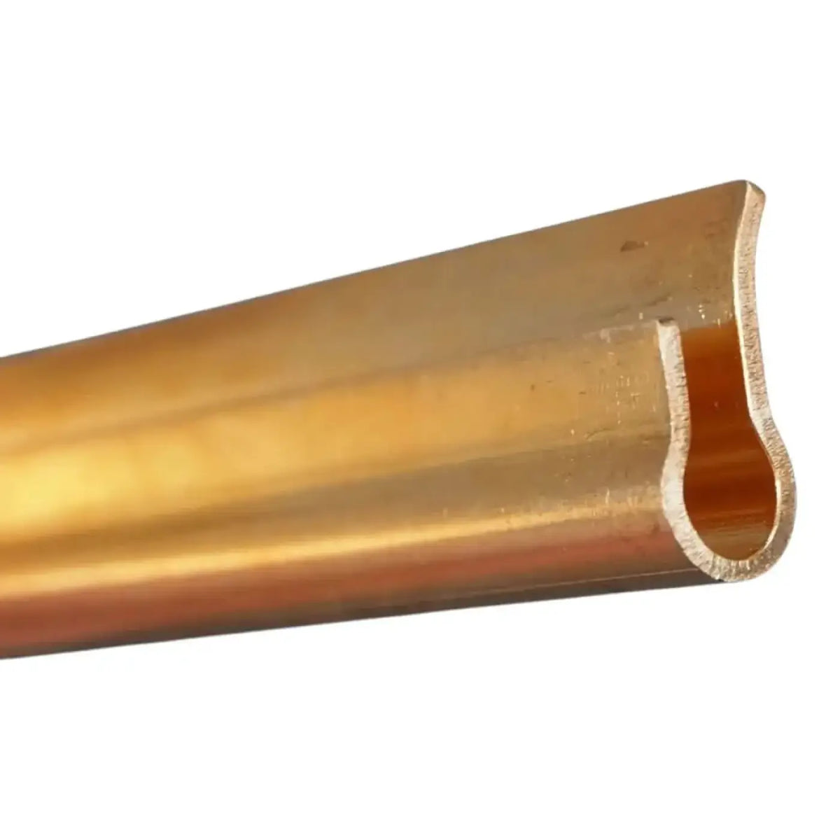 Maykker pro brass schiene aus messing u-profil mit glatter goldener oberfläche und präzise geschnittenen kanten