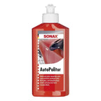 Roter plastikflasche sonax autopolitur mit carnauba und weißem pumpenspender für autopolitur