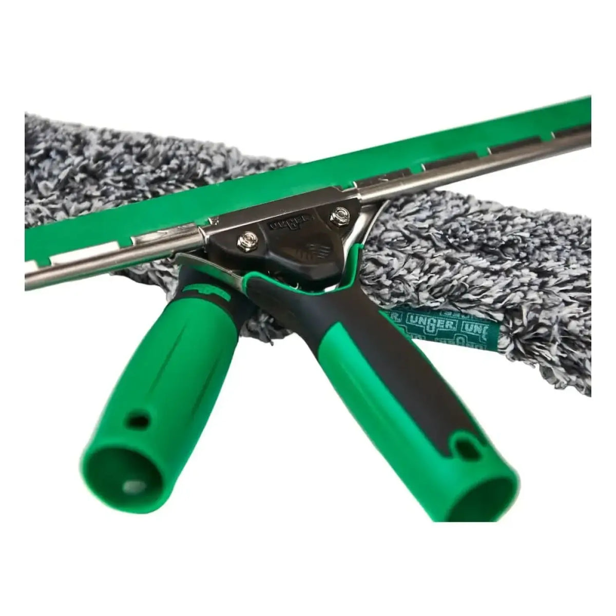 Unger ergotec 2in1 starter set ak011a mit grün schwarzem ergonomischem griff und grauem mikrofaserpad