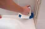 Blau-weiße robuste ungger flachbürste mit plastikgriff für vielseitige reinigungsarbeiten